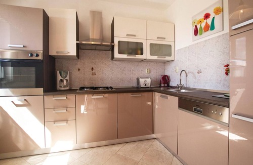 Kapelica House | Cozy home in Kapelica with WiFi