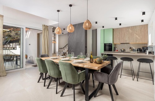 Dol House | Cozy home in Skrip with WiFi