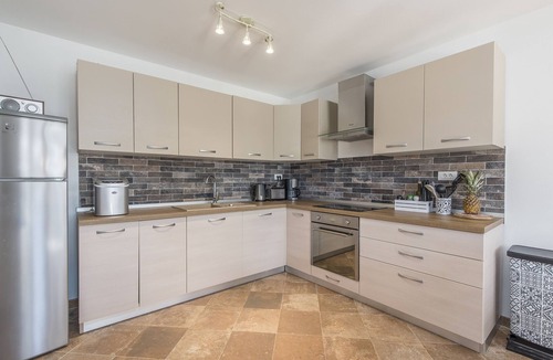 Rebici House | Cozy house with heated pool and sea view, terrace, WLAN, SAT TV