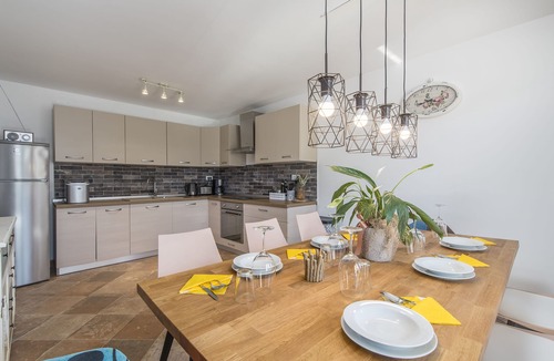 Rebici House | Cozy house with heated pool and sea view, terrace, WLAN, SAT TV
