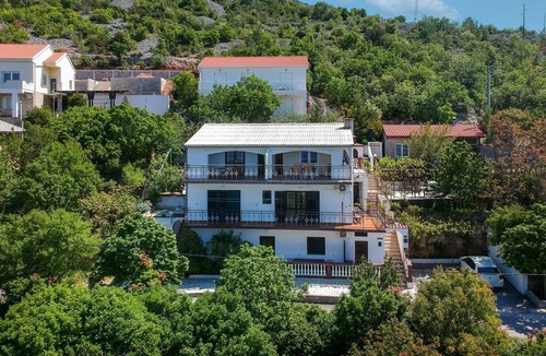 Vratarusa Apartment | Dalibor by Interhome