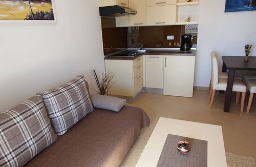 Malinska Apartment | Deluxe apartment Jela 3