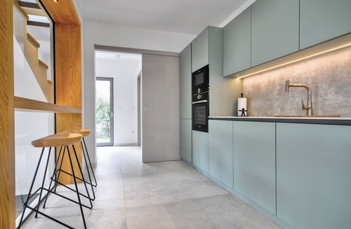 Gajana Villa | Design Luxus Villa mit Swimmingpool im Ruhige Lage