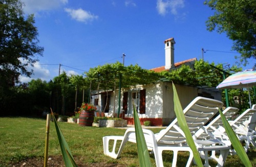 Salakovci House | Detached house Violeta with a extensive garden