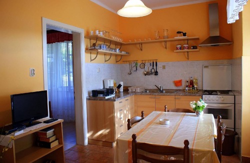 Salakovci House | Detached house Violeta with a extensive garden