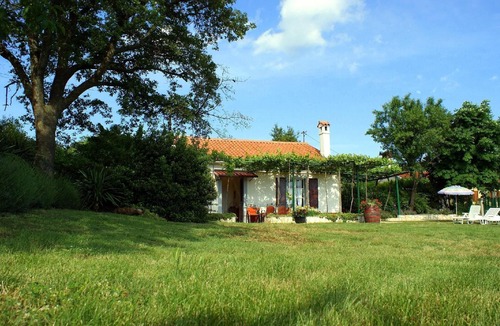 Salakovci House | Detached house Violeta with a extensive garden