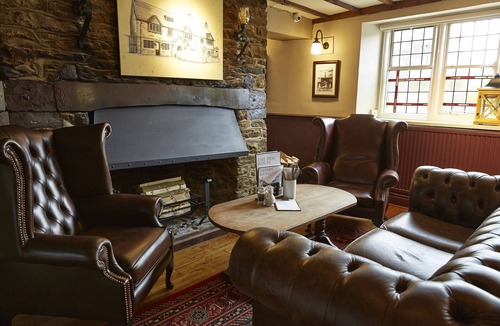 Abingdon Hotel | Dog House by Chef and Brewer Collection