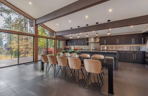 Lake Forest House | Dollar Point Modern Luxury - Hot Tub, Lake View, Luxury, Close to Beach
