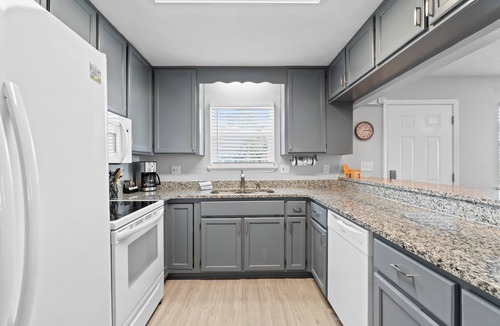Cape San Blas House | Dolphin Cove - Gulf Front, Pet Friendly, Large Screened In Deck, Family Friendly, Sleeps 8
