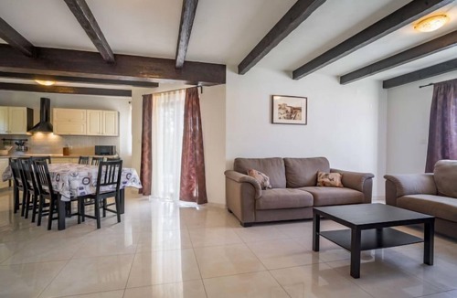 Ripenda Kras House | Dorijano by Interhome