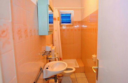 Metajna Apartment | Draga - 15 m From Pebble Beach - A4