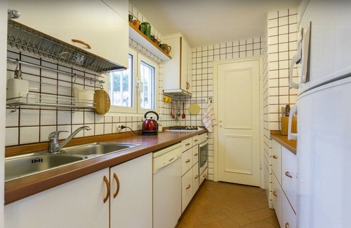 Celopeci Cottage | Dream peaceful 2-bedroom cottage with private pool/parking/AC/Wifi