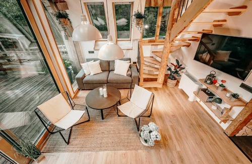 Ravna Gora Ski Chalet | Duh šume