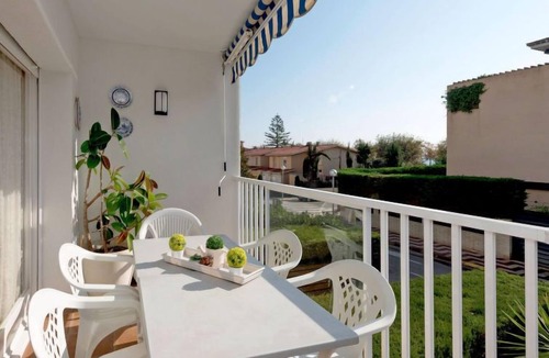 Calella Apartment | Edificio Blanqueries by Interhome
