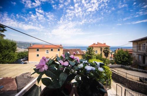 Opatija House | Ellena Sunshine