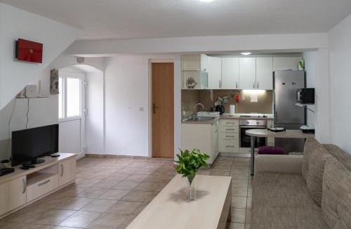 Hodilje House | ENA Kuća za odmor
