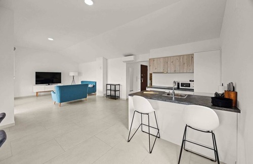 Cres Apartment | Enchanting Summer Apartment with Sea View
