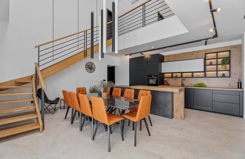 Omis Villa | Extravagant Omis Villa | 5 Bedrooms | Villa Chazaret | Frontline Location