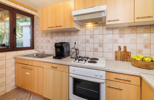Tribalj House | Family-friendly accommodation with terrace & garden