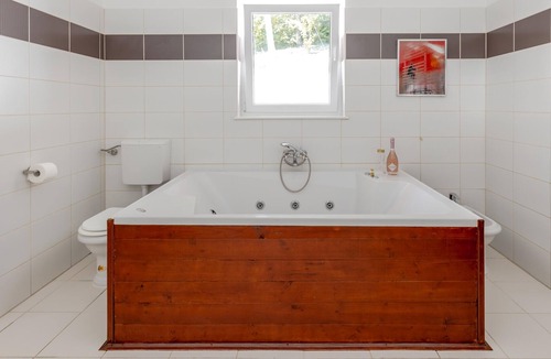Breznik Plesivicki House | Family friendly house with a swimming pool Vlaškovec, Prigorje (K-20616)