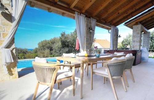 Jakisnica House | Family friendly house with a swimming pool Jakišnica, Pag (K-22556)