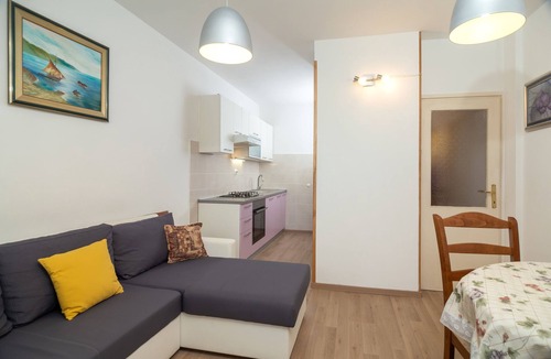 Split Apartment | Family friendly two-bedroom apartment Anica