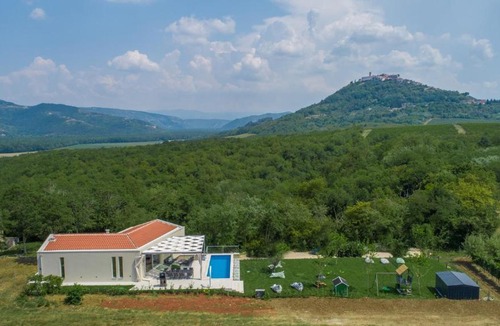 Brkac Villa | Family Villa Monvue