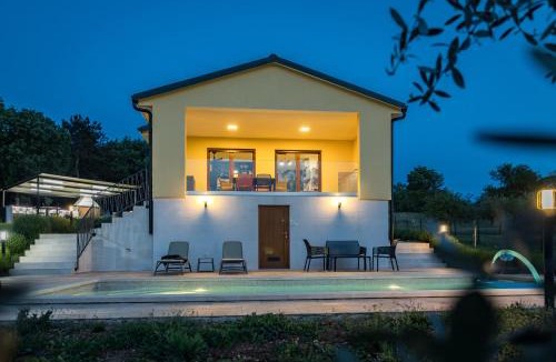 Puntera Villa | Family Villa Tai with Private Pool near Pula