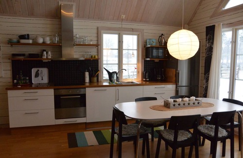 Savsjo Cabin | Familyfriendly Loudge with lake to swim and fish in and sauna