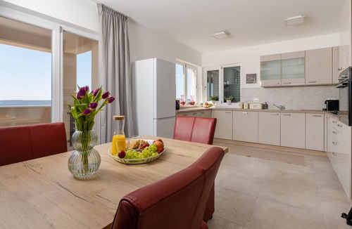 Stanisovi House | Ferienhaus mit Swimmingpool und Herrlichem Panoramablick