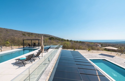 Stanisovi House | Ferienhaus mit Swimmingpool und Herrlichem Panoramablick