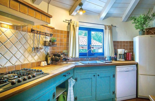 Smrika House | Ferienvilla mit Blick auf das Wasser by Interhome
