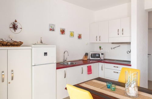 Marusici Apartment | Flat "Daria 4" with a view of the water