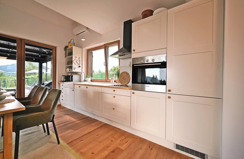 Ravna Gora House | Forest home with pool, sauna, and jacuzzi in the heart of Gorski Kotar.