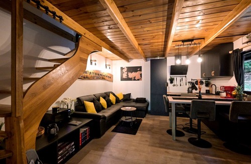 Ivanec House | Forest home with pool, jacuzzi and sauna for relaxing and fun