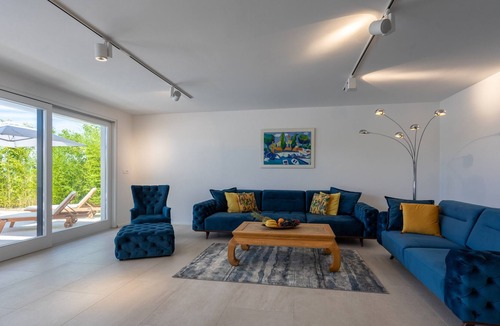 Marsici Villa | Four Bedroom Villa