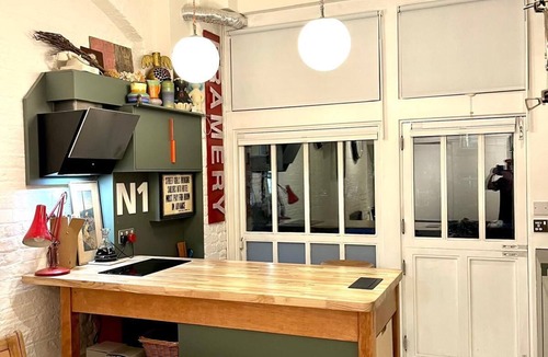 Hoxton Apartment | Framery Studio - Comfortable, light and airy space