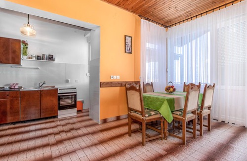 Kraljevica Apartment | Functionally furnished vacation apartments CKA080 and CKA081enjoy a quiet location near the Krk Brid