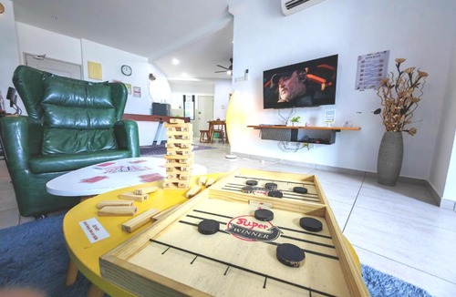 Malacca City Apartment | Galaxy 3BR 12-16pax Sea View I Wifi I 5min to Jonker