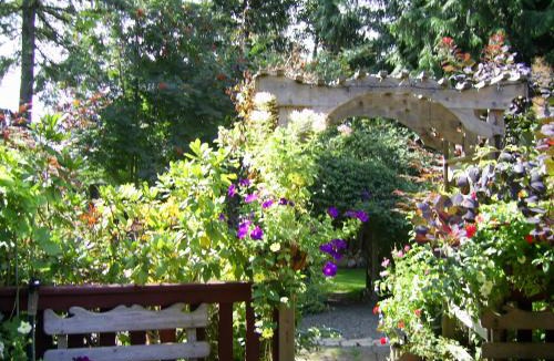 Courtenay House | Garden House