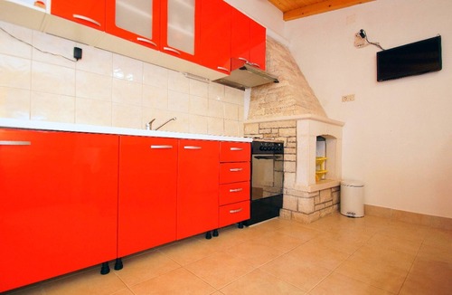 Vela Luka House | Getaway Beach House-One Bedroom Holiday Home with Terrace and Sea View