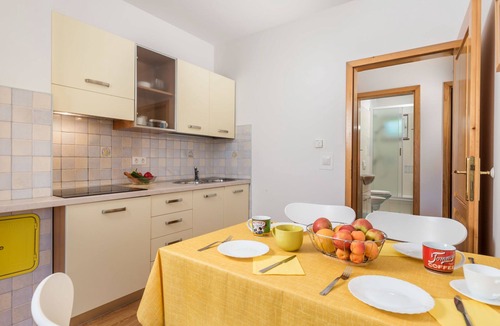Milohnici Apartment | Glavotok by Interhome