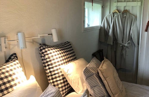 Simrishamn Bed & Breakfast | Glimminge Bed & Breakfast