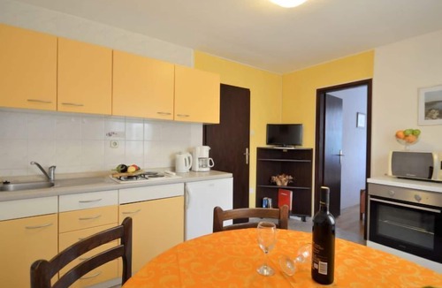 Peruski House | Gloria (RCA220) by Interhome