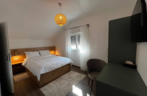 Irinovac Apartment | Gold Fish -1 bedroom with bathroom in Plitvice Lakes