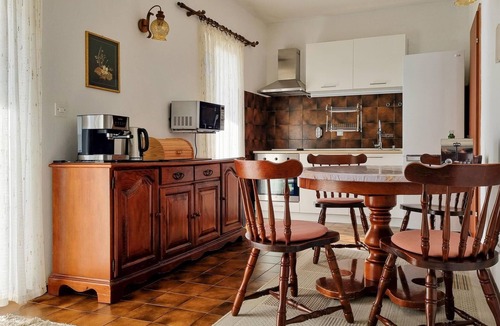 Lokva Rogoznica Apartment | Gorgeous apartment in Lokva Rogoznica