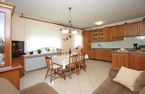 Sestanovac Apartment | Gorgeous apartment in Sestanovac