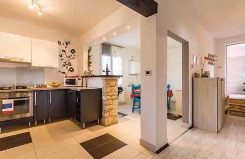 Kavran Apartment | Gorgeous apartment in Kavran with WiFi