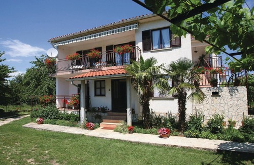 Kapelica Apartment | Gorgeous apartment in Labin with WiFi