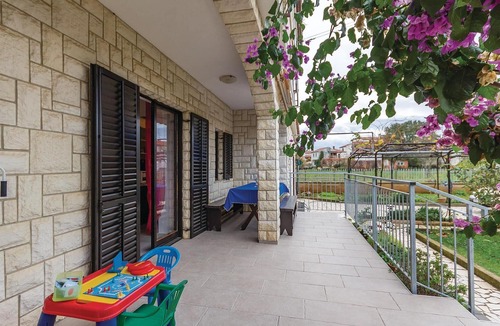 Pomer Apartment | Gorgeous apartment in Medulin with WiFi